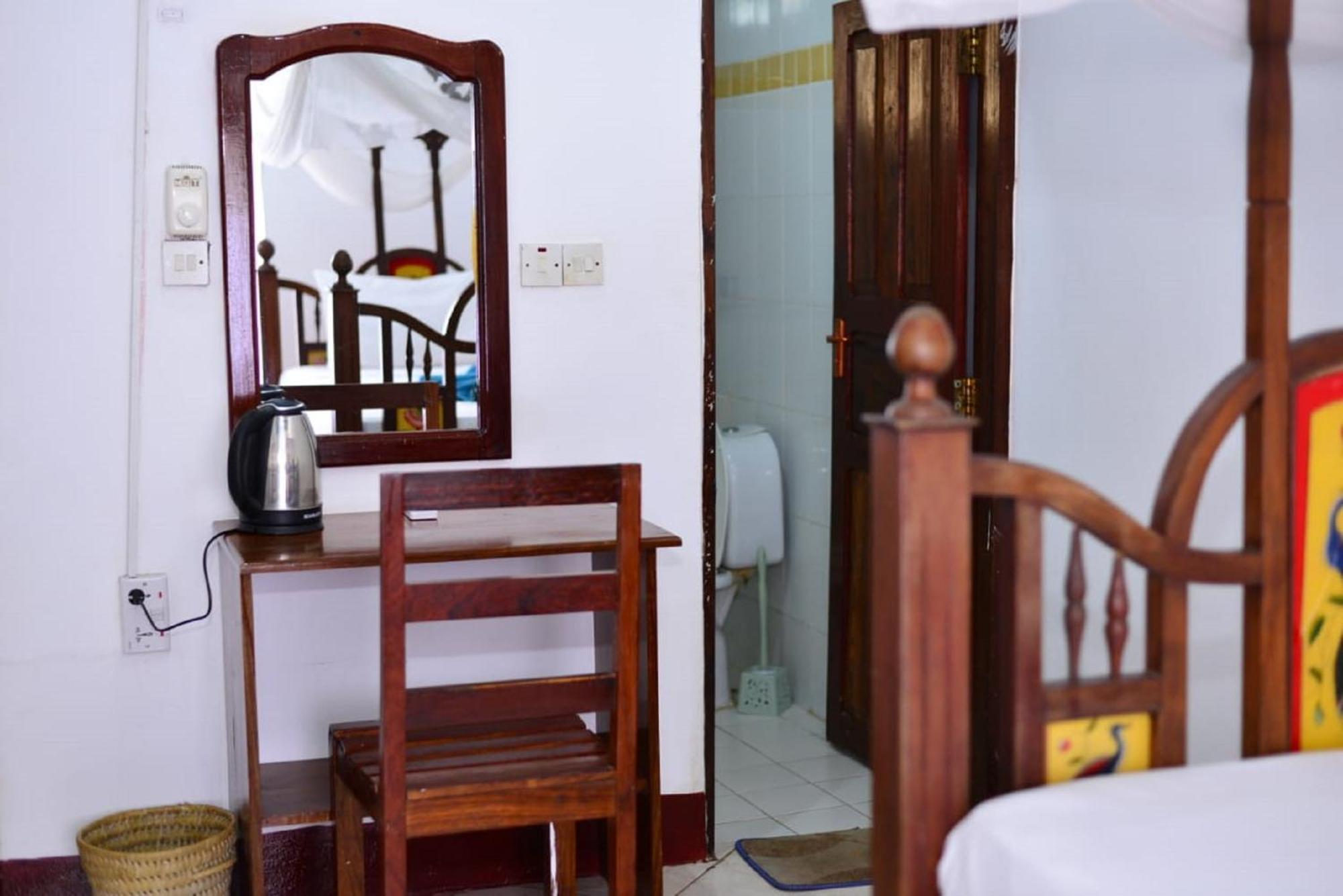 La Neisha Hotel Zanzibar Exterior photo